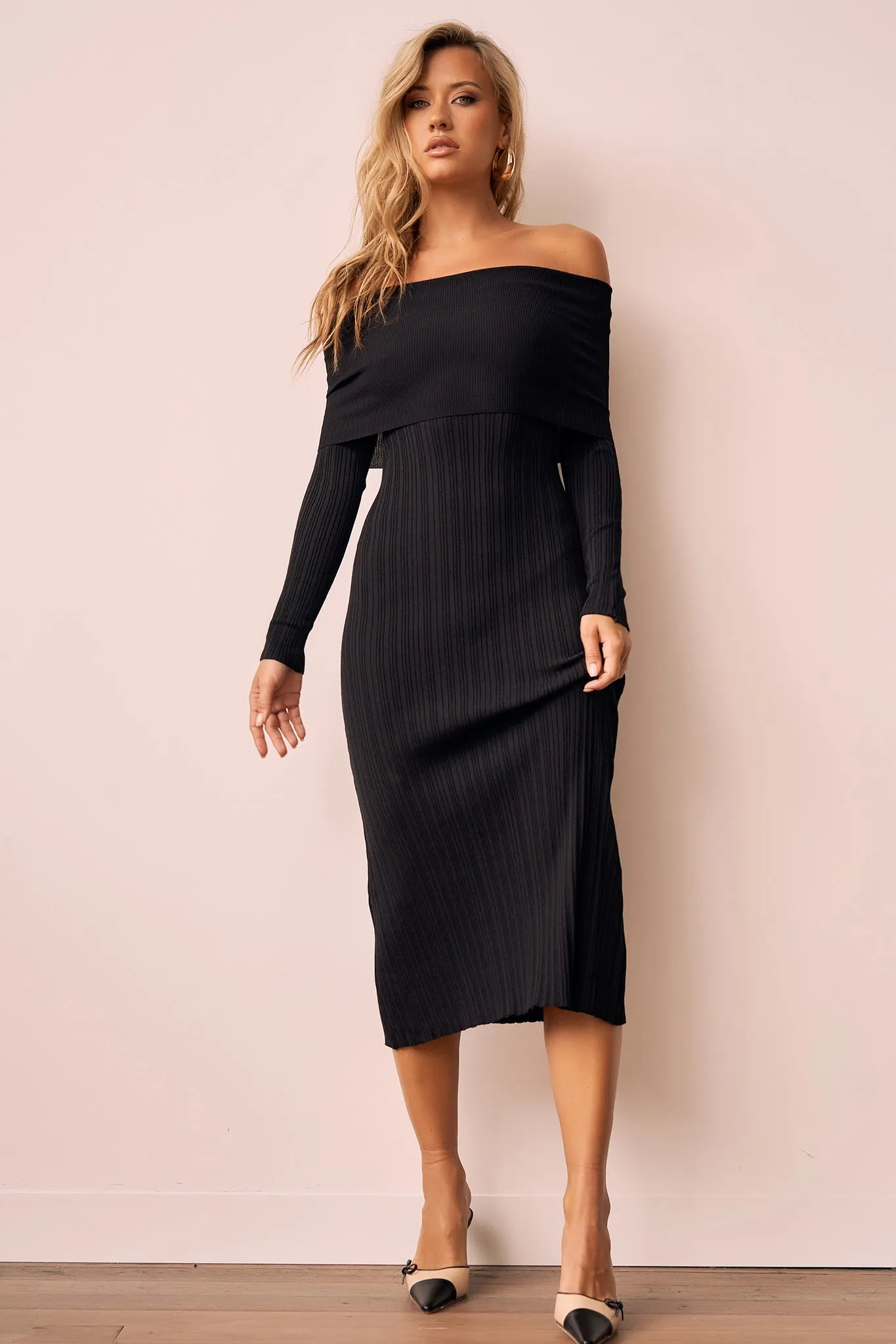 Top Notch Knit Midi Dress - Black